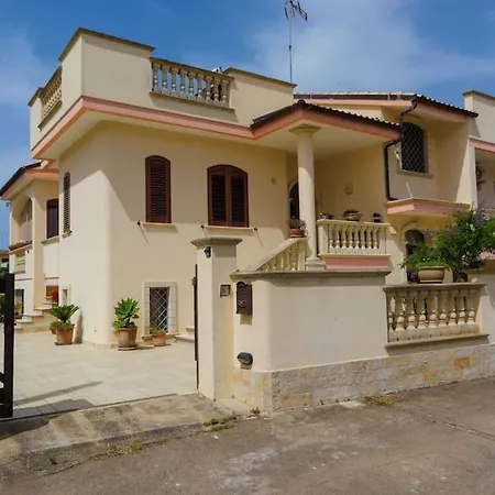 Casa Relax A Salignano * קסטריניאנו דל קאפו